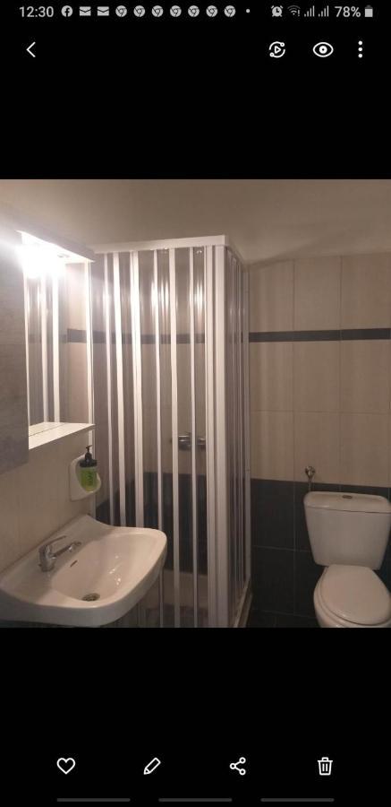 Meltemi Apartment Posidhonia  Bagian luar foto