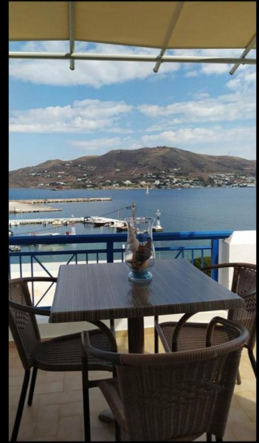 Meltemi Apartment Posidhonia  Bagian luar foto