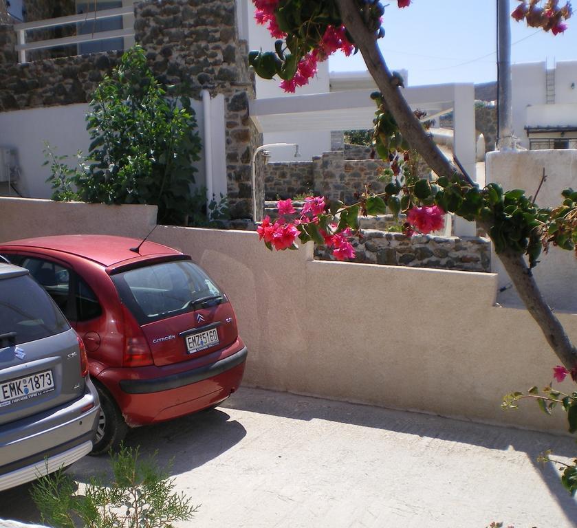 Meltemi Apartment Posidhonia  Bagian luar foto